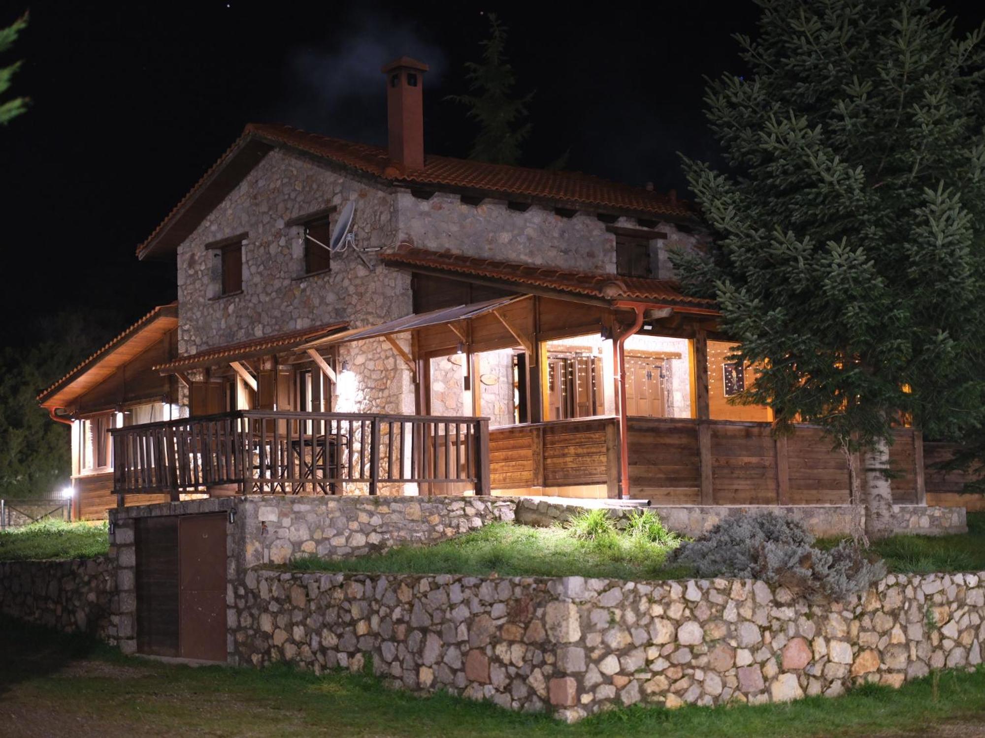 Mont Valley Boutique Chalets Arachova Exterior foto